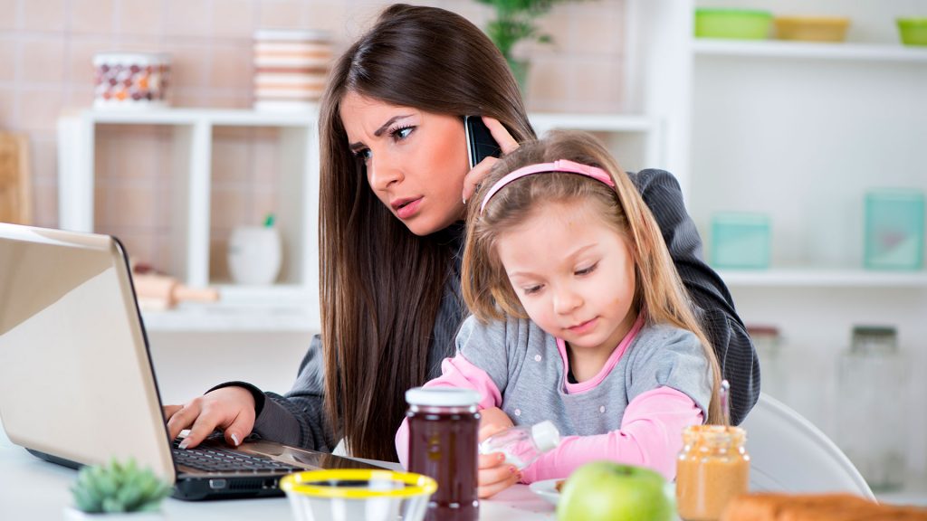 CARGA MENTAL DE LAS MUJERES ACTUALES