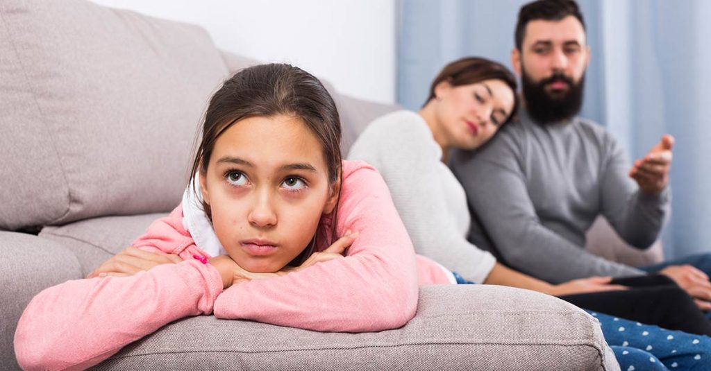 ¿CUÁNDO SÉ QUE MI HIJO NECESITA TERAPIA PSICOLÓGICA? UNA PERSPECTIVA PARA PADRES CON ADOLESCENTES